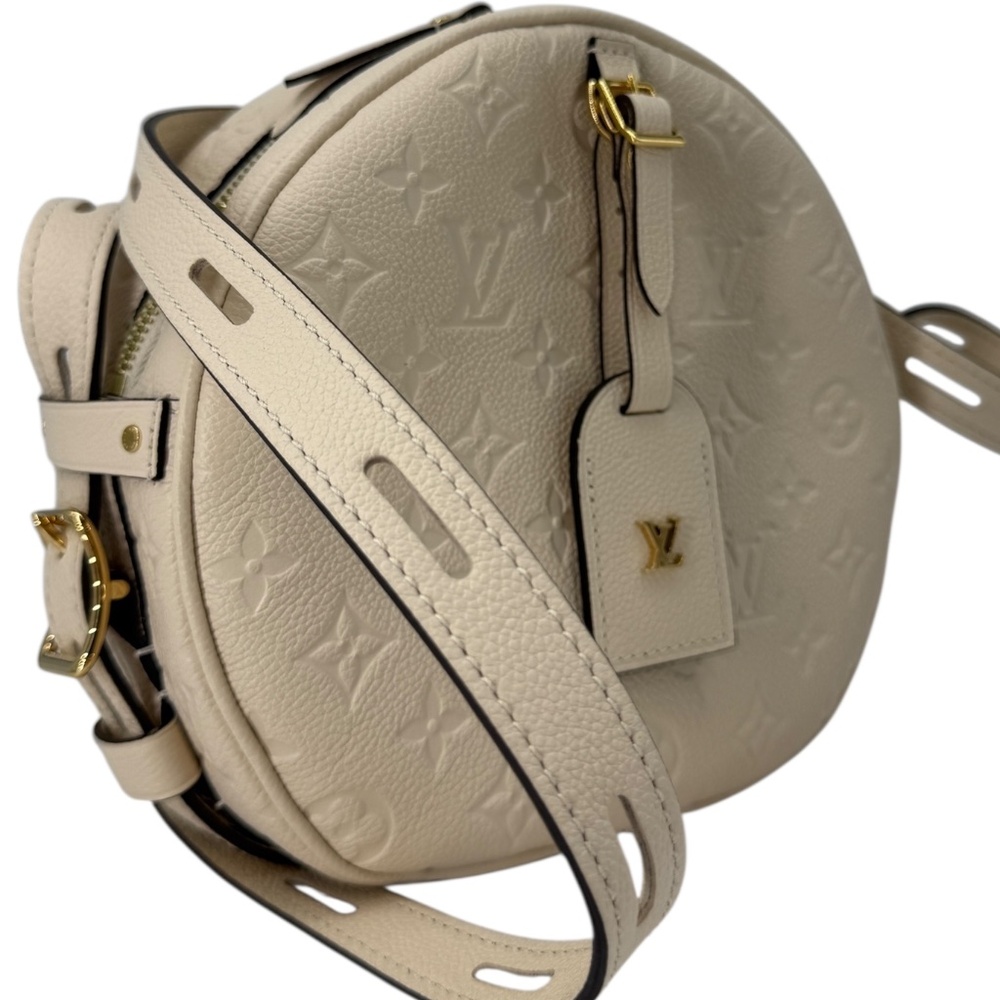 Louis Vuitton Empreinte Boîte Chapeau Souple MM – Creme